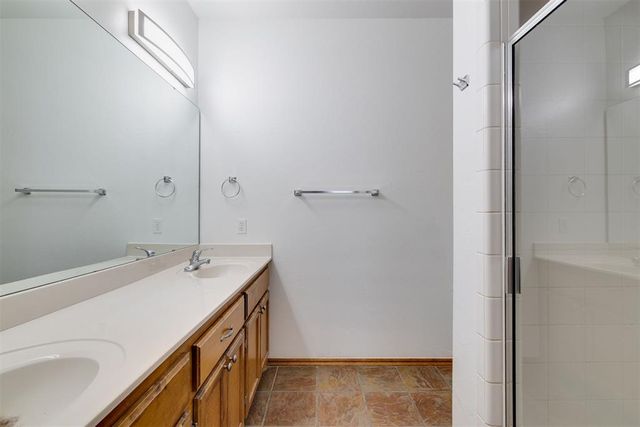 14 NW 156th Street 14, Edmond, OK 73013