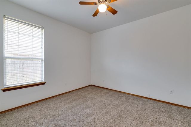 14 NW 156th Street 14, Edmond, OK 73013