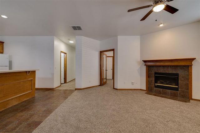 14 NW 156th Street 14, Edmond, OK 73013