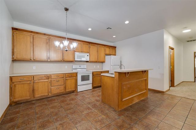 14 NW 156th Street 14, Edmond, OK 73013