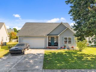 208 Ashcroft Drive, Jacksonville, NC 28546