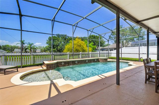 353 LAKE AMBERLEIGH DRIVE, Winter Garden, FL 34787