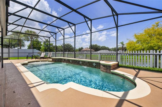 353 LAKE AMBERLEIGH DRIVE, Winter Garden, FL 34787