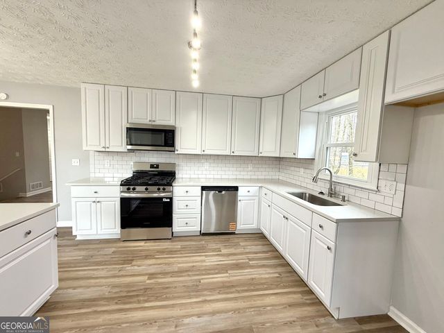 3851 Riding Woods Court SW, Powder Springs, GA 30127