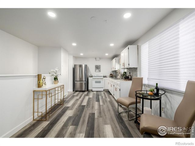 11087 E Montview Boulevard, Aurora, CO 80010