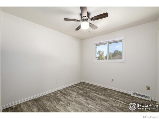 11087 E Montview Boulevard, Aurora, CO 80010