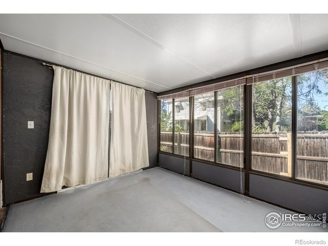 11087 E Montview Boulevard, Aurora, CO 80010