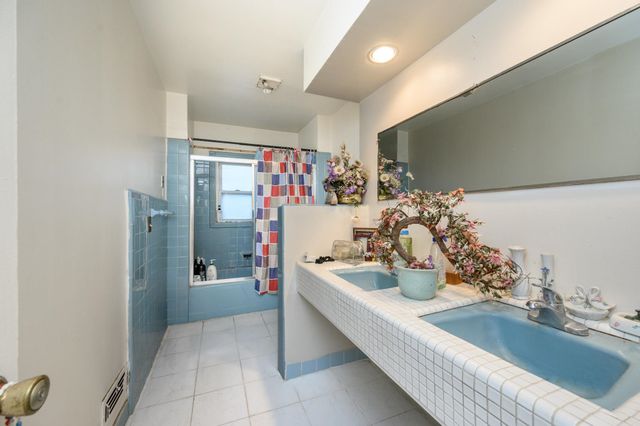 2293 JOHN F KENNEDY BLVD, Jc, Journal Square, NJ 07304