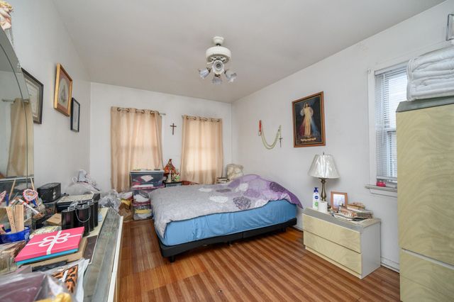 2293 JOHN F KENNEDY BLVD, Jc, Journal Square, NJ 07304