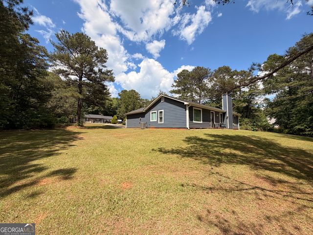 145 Stoneview Circle, Covington, GA 30016