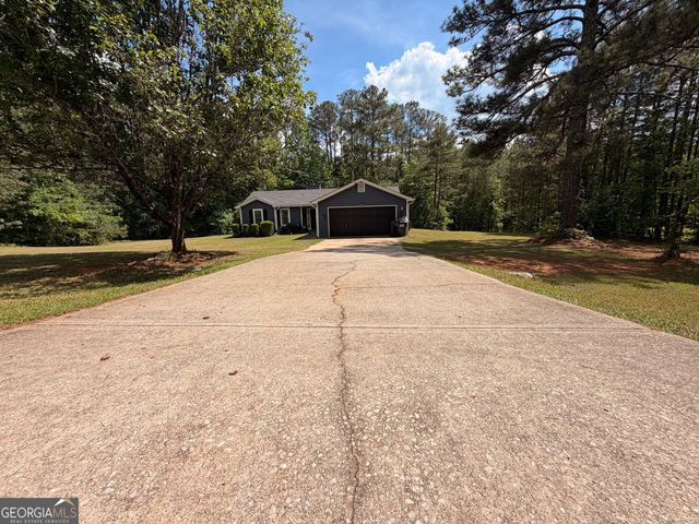 145 Stoneview Circle, Covington, GA 30016