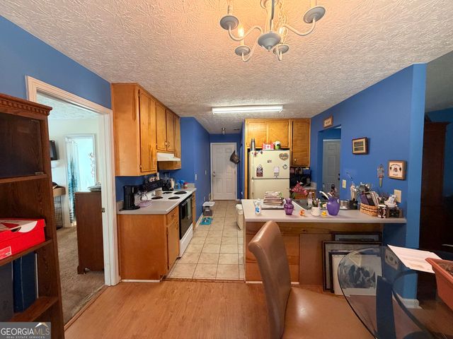 145 Stoneview Circle, Covington, GA 30016