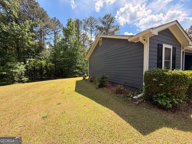 145 Stoneview Circle, Covington, GA 30016