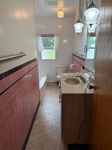 905 Dexter Drive, Venice Twp, MI 48449