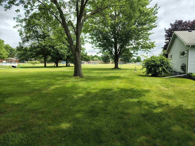 905 Dexter Drive, Venice Twp, MI 48449