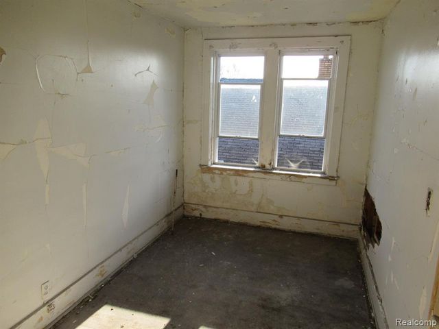 9440 Savery Street, Detroit, MI 48206