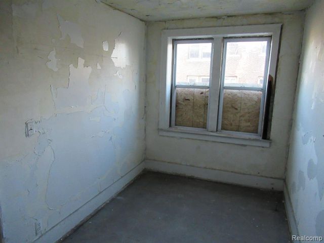 9440 Savery Street, Detroit, MI 48206