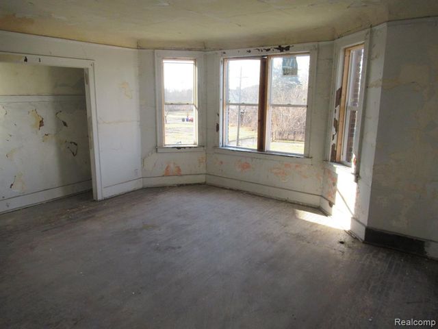 9440 Savery Street, Detroit, MI 48206