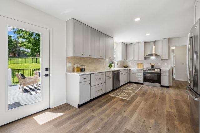 509 N Woods Ct, Brentwood, TN 37027
