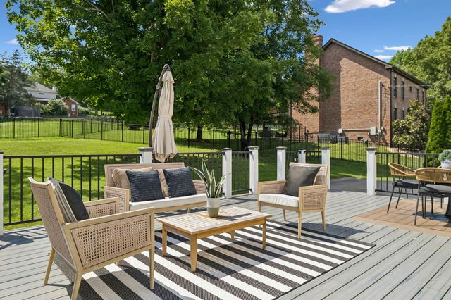 509 N Woods Ct, Brentwood, TN 37027