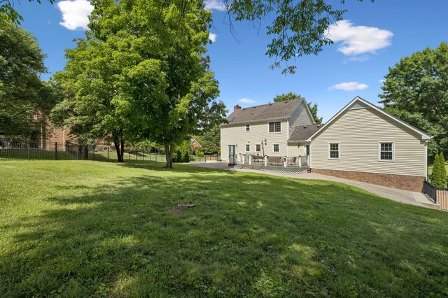 509 N Woods Ct, Brentwood, TN 37027
