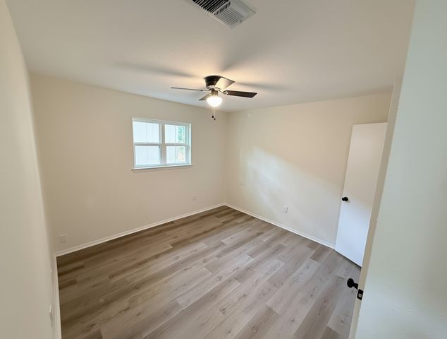 102 George Hopper Road, Midlothian, TX 76065