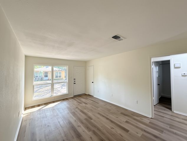 102 George Hopper Road, Midlothian, TX 76065
