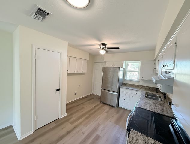 102 George Hopper Road, Midlothian, TX 76065