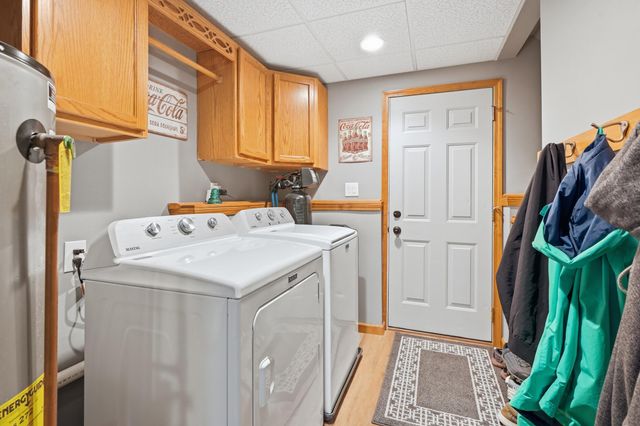 12329 Tippecanoe Place, Crown Point, IN 46307