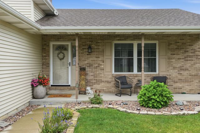 12329 Tippecanoe Place, Crown Point, IN 46307