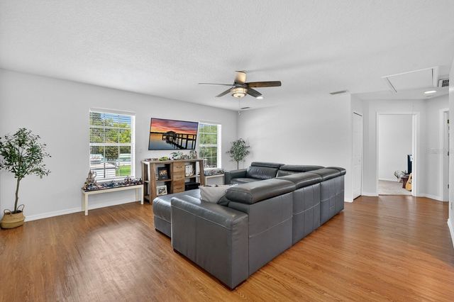 1523 LAKESIDE DRIVE, Deland, FL 32720