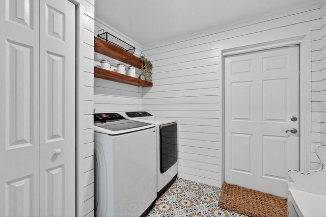 1523 LAKESIDE DRIVE, Deland, FL 32720