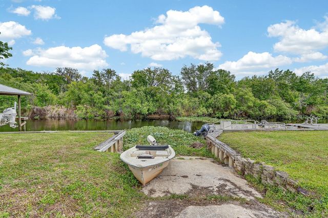 1523 LAKESIDE DRIVE, Deland, FL 32720