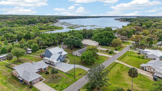 1523 LAKESIDE DRIVE, Deland, FL 32720