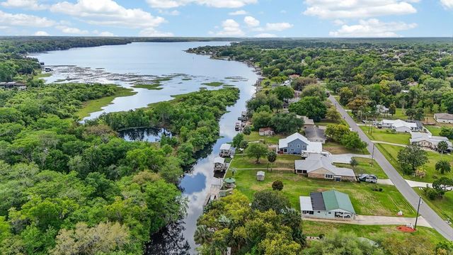 1523 LAKESIDE DRIVE, Deland, FL 32720