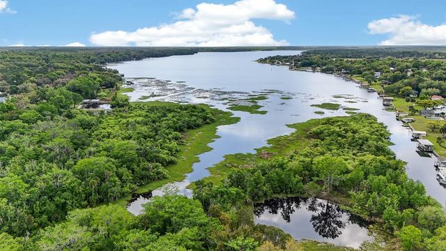 1523 LAKESIDE DRIVE, Deland, FL 32720