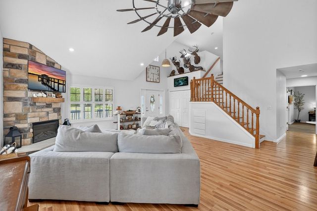 1523 LAKESIDE DRIVE, Deland, FL 32720