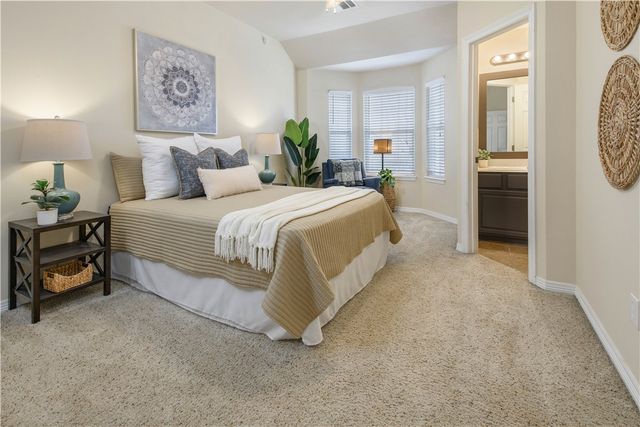 305 Holleman Drive E 102, College Station, TX 77840
