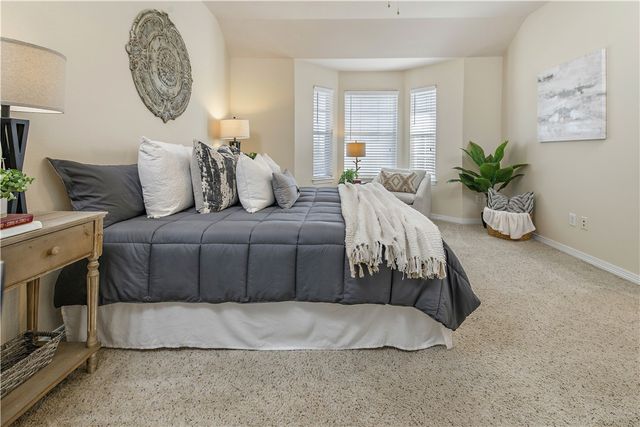 305 Holleman Drive E 102, College Station, TX 77840