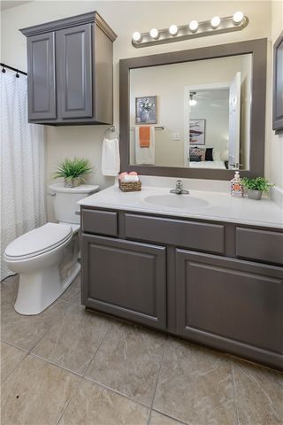 305 Holleman Drive E 102, College Station, TX 77840