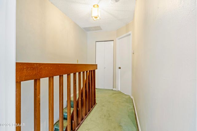 184 W Sandalwood Court, Daytona Beach, FL 32119