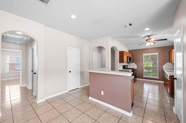 4138 Knollwick Court, Houston, TX 77053