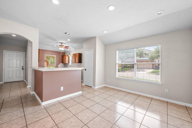 4138 Knollwick Court, Houston, TX 77053