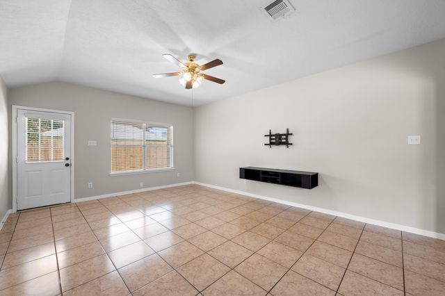 4138 Knollwick Court, Houston, TX 77053