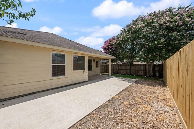 4138 Knollwick Court, Houston, TX 77053