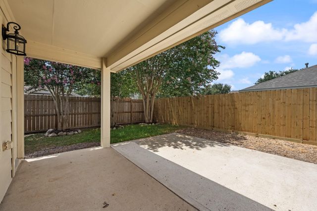 4138 Knollwick Court, Houston, TX 77053