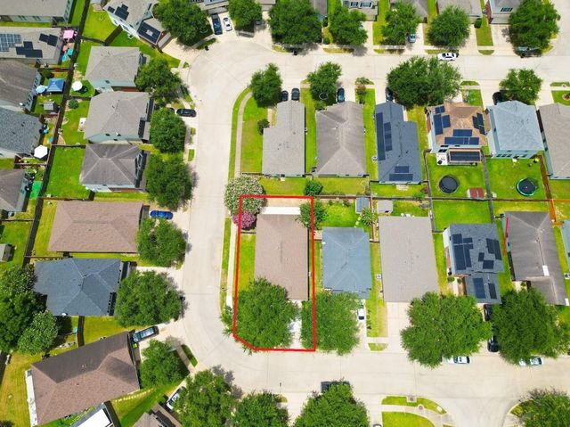 4138 Knollwick Court, Houston, TX 77053