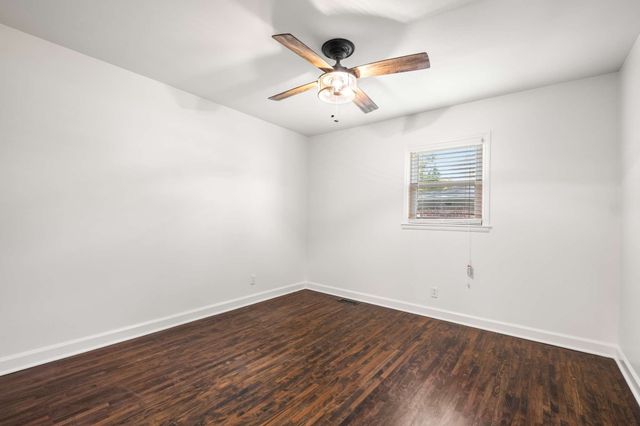 1903 Susan Dr, Murfreesboro, TN 37129