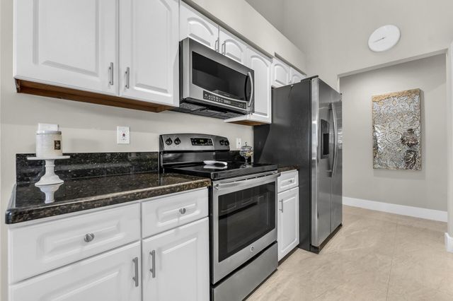 994 NW 93rd Avenue, Plantation, FL 33324