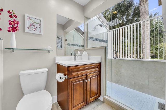 994 NW 93rd Avenue, Plantation, FL 33324